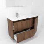 Pack Montpellier avec miroir LED et lavabo