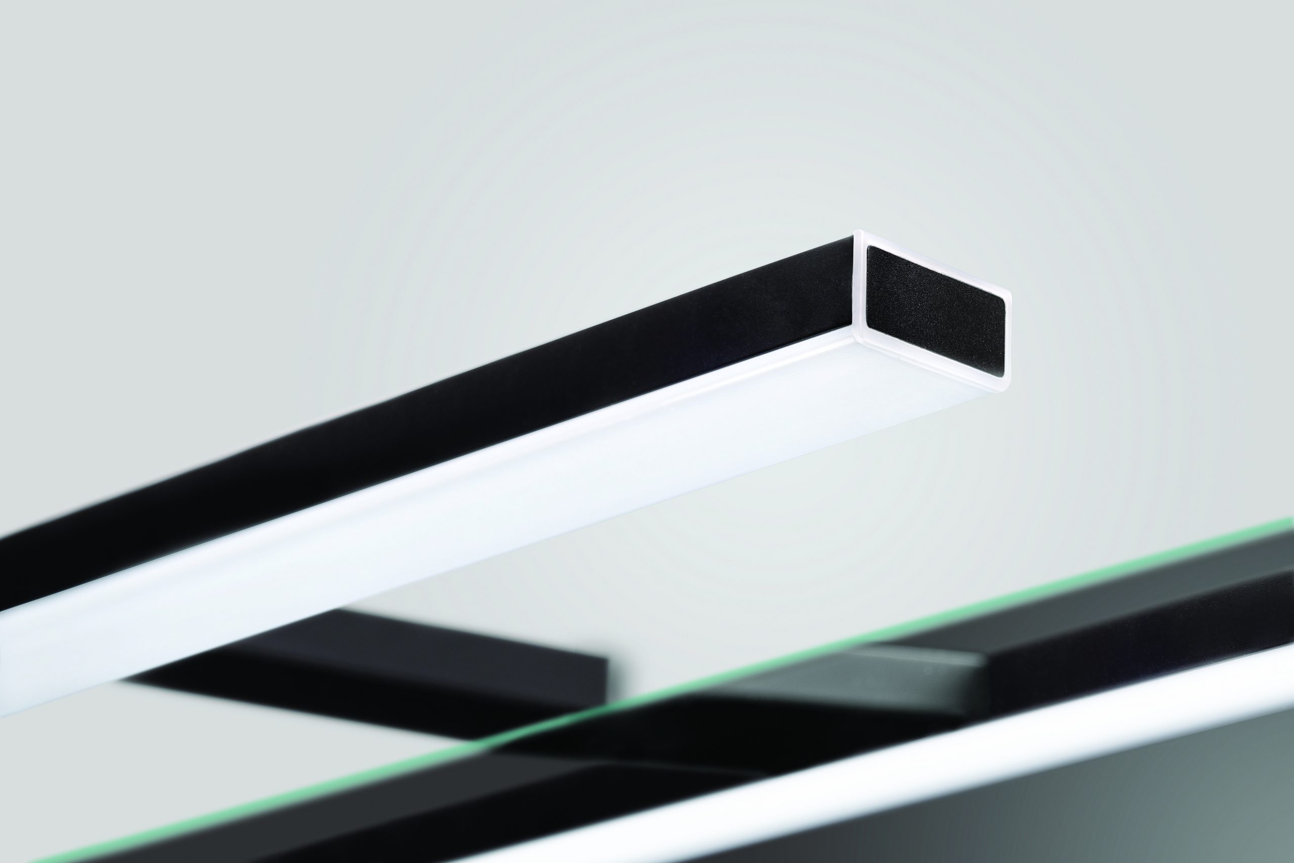 Applique murale LED noire Dafne