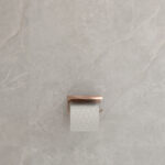 PORTAROLLLO CON REPISA CAPRI ORO ROSA CEPILLADO