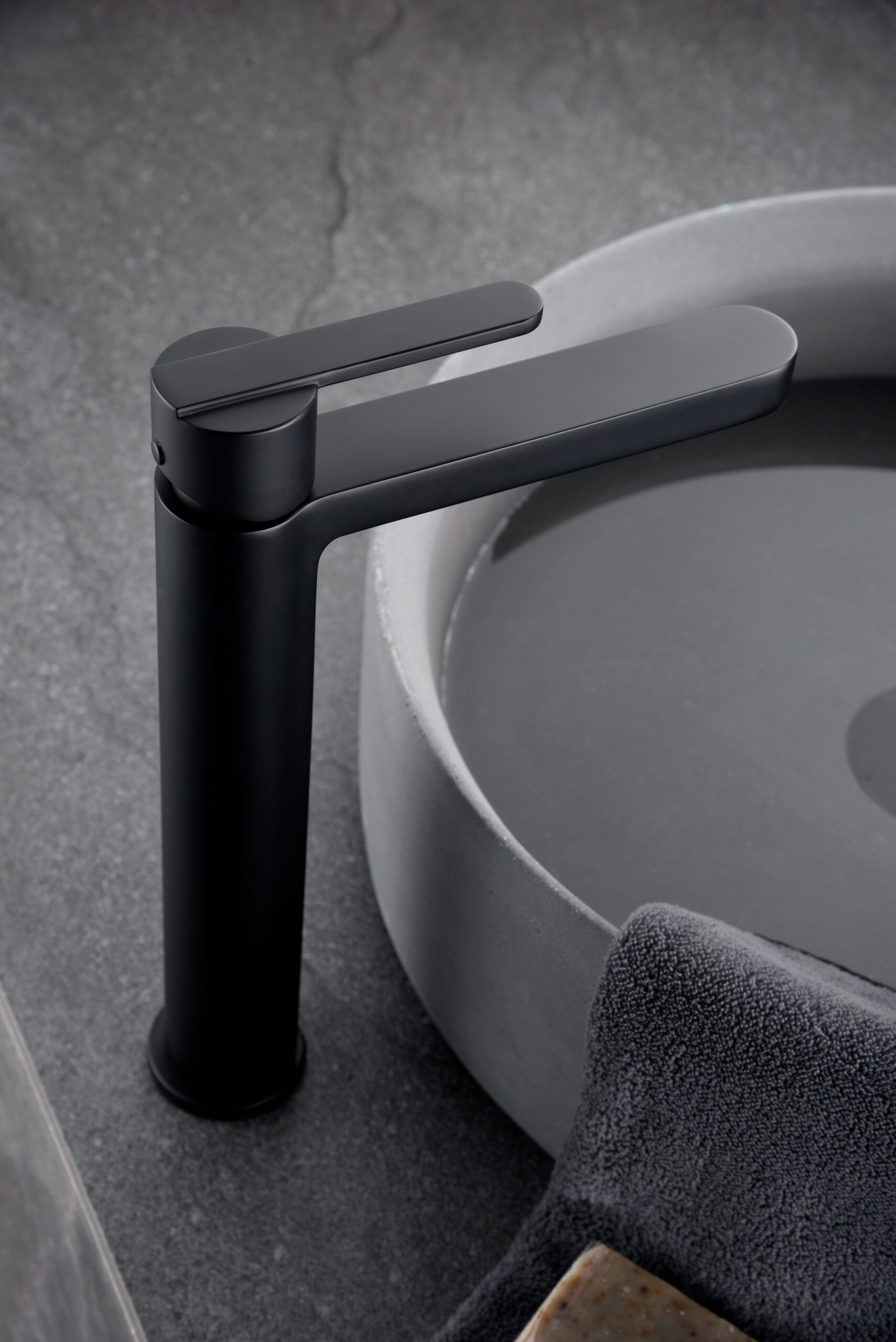 ROBINET MONOMAND LAVABO ALTO FORMENTERA NOIR MAT